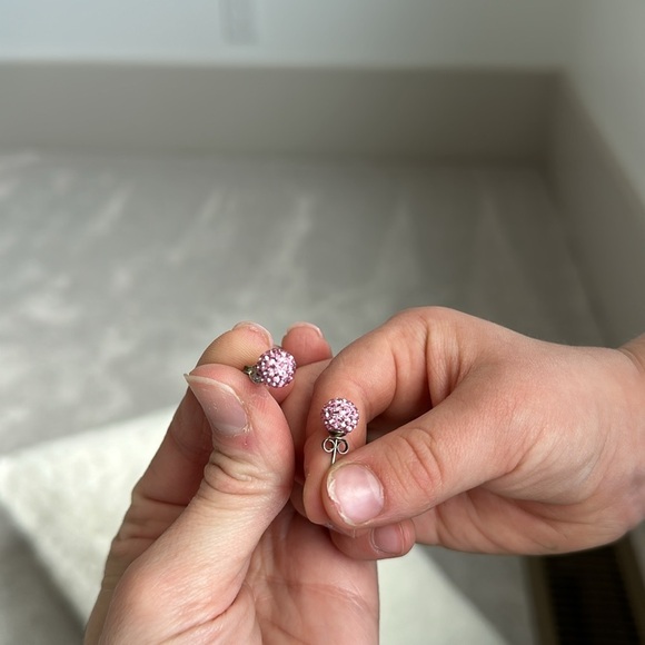 EXPRESS Pink Pave Earrings - Picture 4 of 4